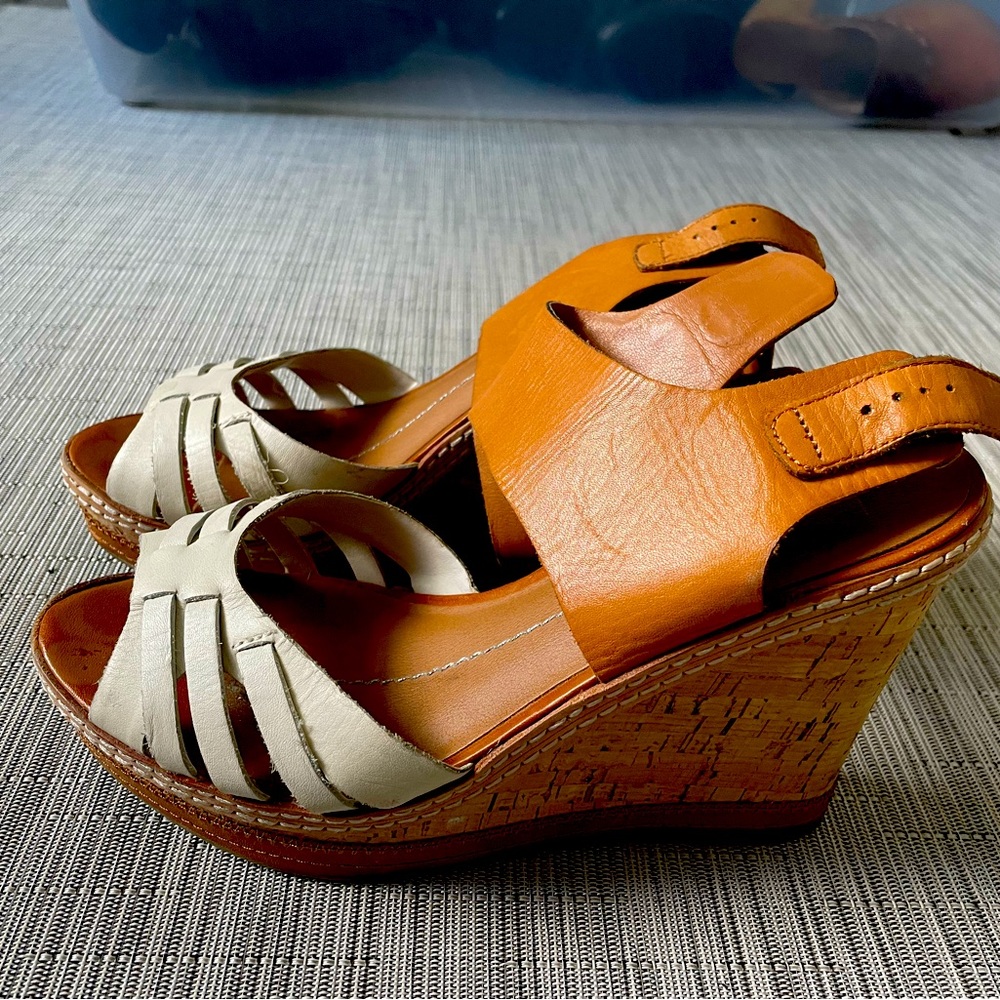 Wedge sandals